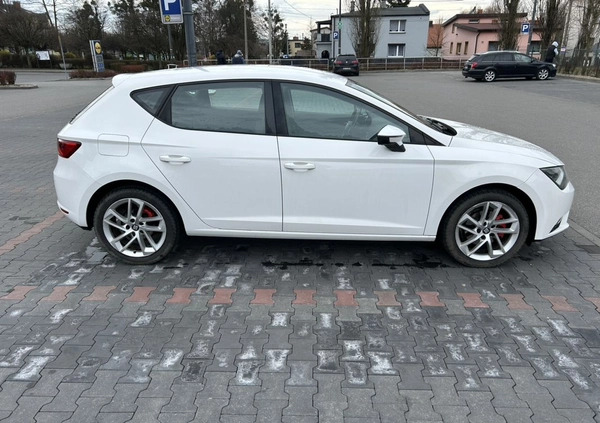 Seat Leon cena 38000 przebieg: 147121, rok produkcji 2015 z Katowice małe 79